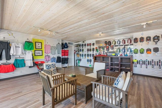 73850 Fairway Drive 296, Palm Desert, CA 92260