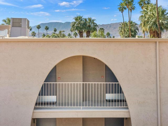 73850 Fairway Drive 296, Palm Desert, CA 92260