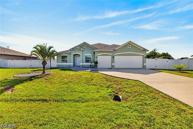 1623 SW 19th PL, Cape Coral, FL 33991