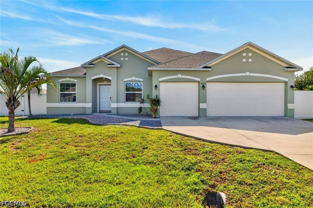 1623 SW 19th PL, Cape Coral, FL 33991