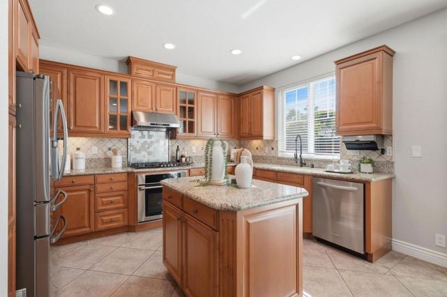 7237 Longhill Way, San Jose, CA 95138