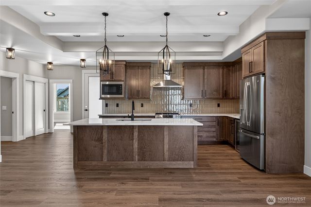 914 Racine Springs Drive, Wenatchee, WA 98801