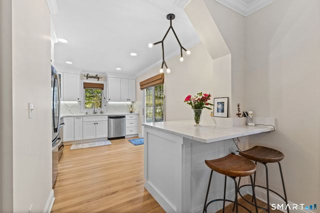 865 High Ridge Road 1, Stamford, CT 06905