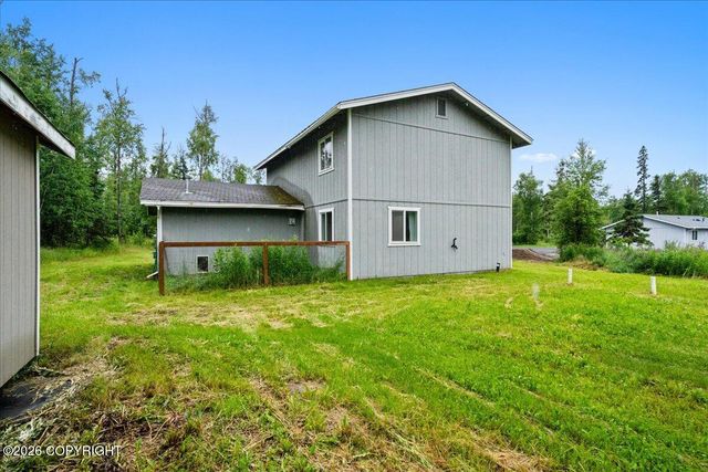 4689 W Ronnies Circle, Wasilla, AK 99623