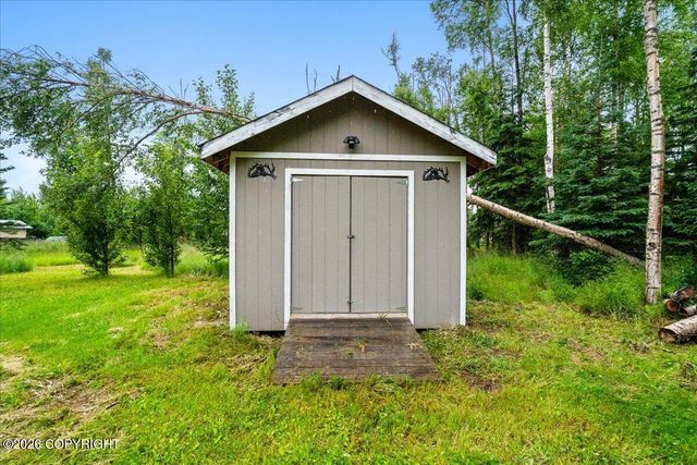 4689 W Ronnies Circle, Wasilla, AK 99623