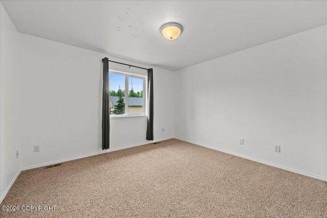 4689 W Ronnies Circle, Wasilla, AK 99623