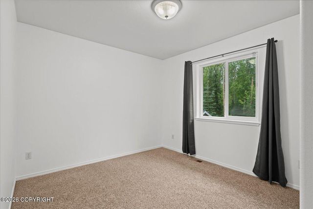 4689 W Ronnies Circle, Wasilla, AK 99623