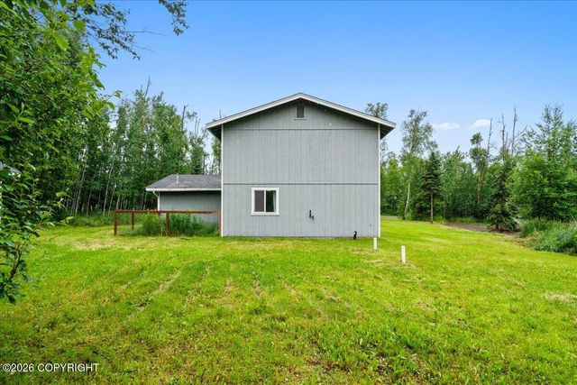 4689 W Ronnies Circle, Wasilla, AK 99623