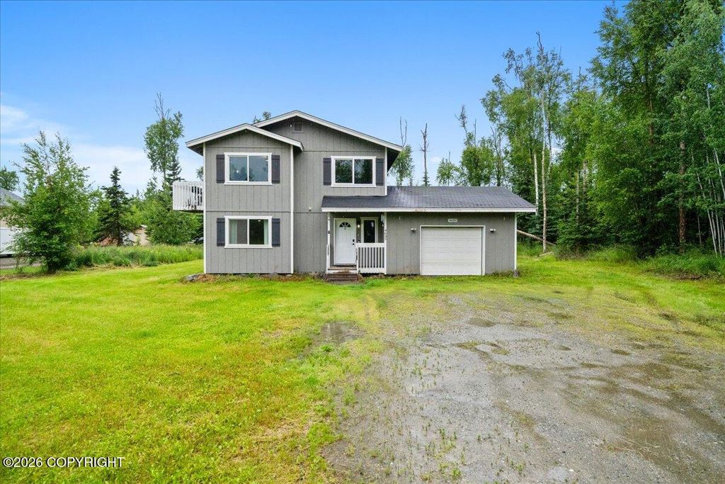 4689 W Ronnies Circle, Wasilla, AK 99623
