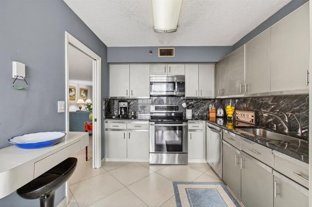 7145 Promenade Drive 602, Boca Raton, FL 33433