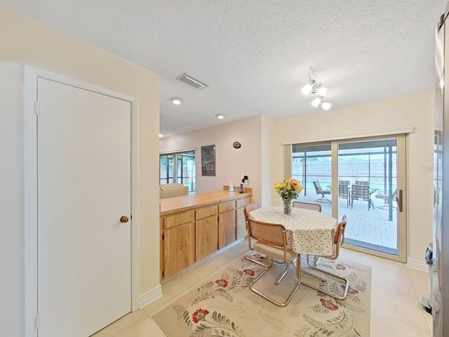 1367 CORNER OAKS DRIVE, Brandon, FL 33510