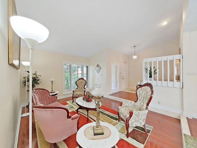 1367 CORNER OAKS DRIVE, Brandon, FL 33510