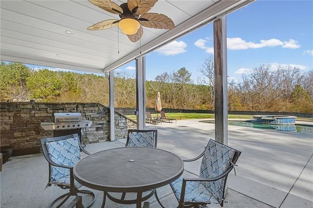 205 Timber Wolf Trail, Cumming, GA 30028