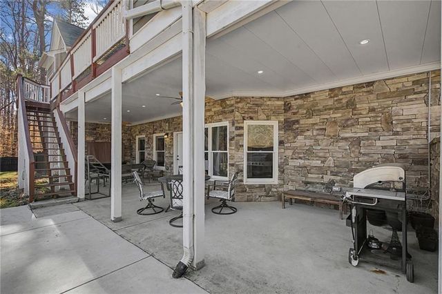 205 Timber Wolf Trail, Cumming, GA 30028