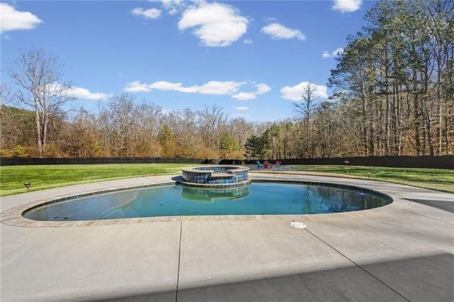 205 Timber Wolf Trail, Cumming, GA 30028