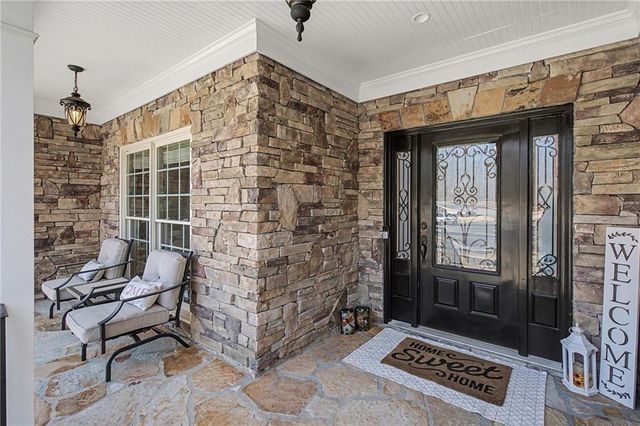 205 Timber Wolf Trail, Cumming, GA 30028