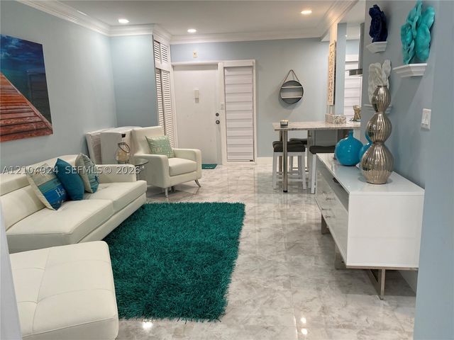 1967 S Ocean Blvd 207, Lauderdale By The Sea, FL 33062