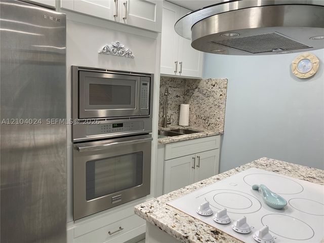 1967 S Ocean Blvd 207, Lauderdale By The Sea, FL 33062