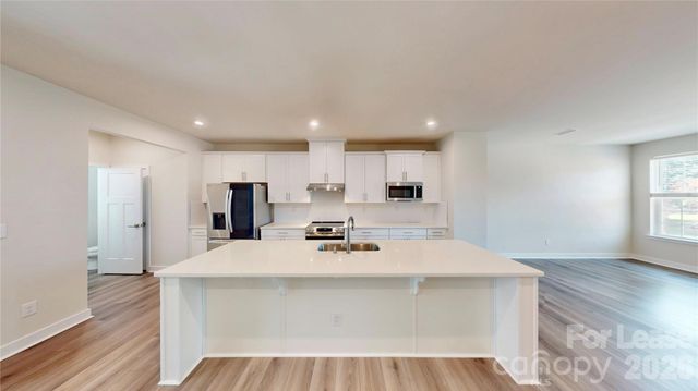 2903 Matthews Indian Trail Road, Matthews, NC 28104
