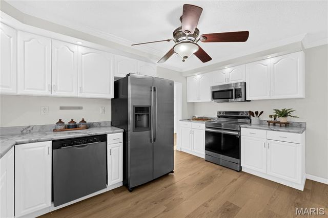 814 Vivian Street, Collinsville, IL 62234