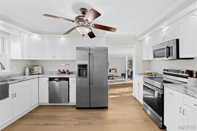 814 Vivian Street, Collinsville, IL 62234