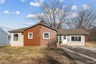 814 Vivian Street, Collinsville, IL 62234