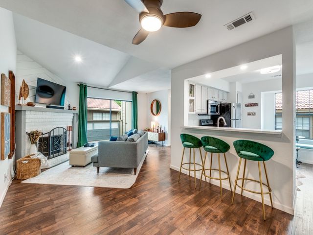 5200 Martel Avenue 6Q, Dallas, TX 75206