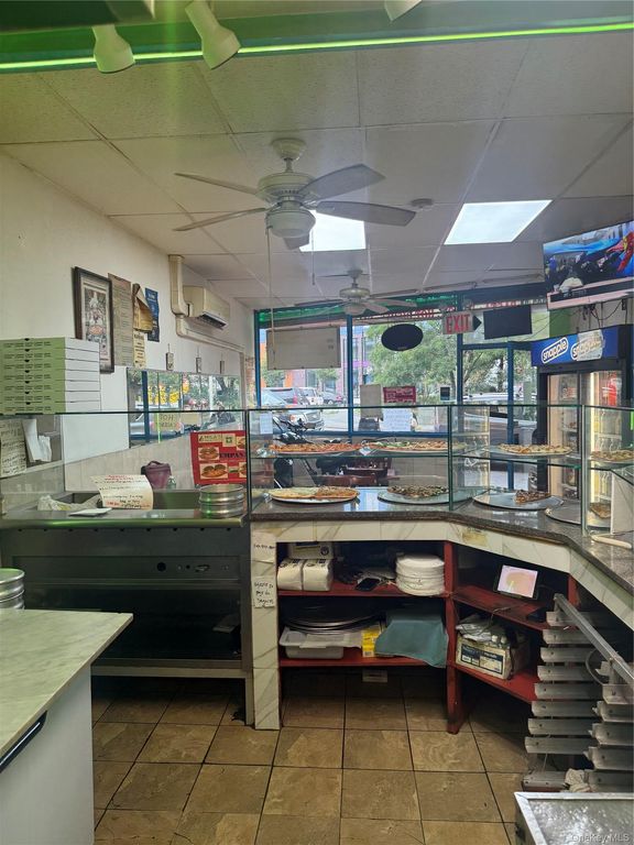 13512 Jamaica Avenue, Richmond Hill, NY 11418 — photo 3