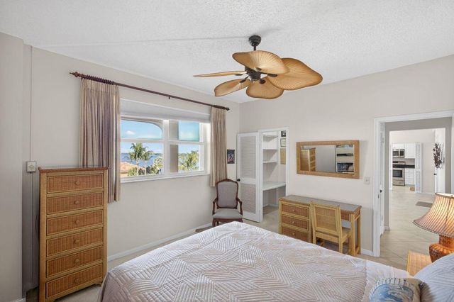 105 Paradise Harbour Boulevard 506, North Palm Beach, FL 33408
