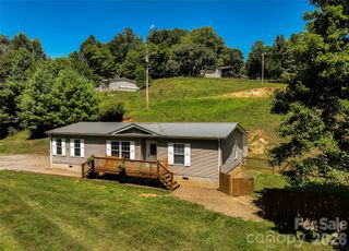 797 Pleasant Valley Road, Burnsville, NC 28714