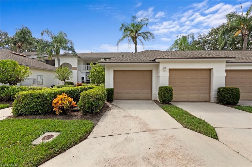 26290 Sunderland DR 6104, BONITA SPRINGS, FL 34135 — exterior