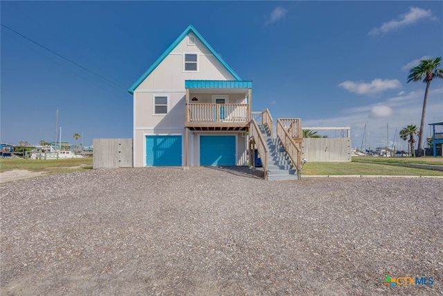521 Woodhaven Drive, Ingleside, TX 78362