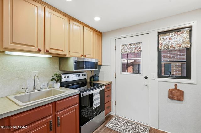 189 S Paseo Sarta Apt D, Green Valley, AZ 85614