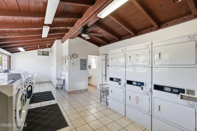189 S Paseo Sarta Apt D, Green Valley, AZ 85614