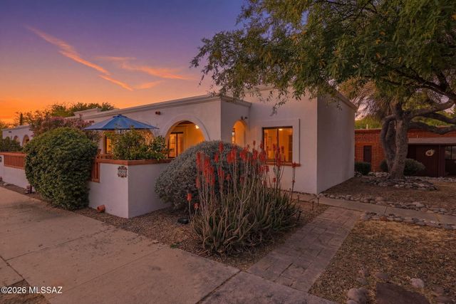 189 S Paseo Sarta Apt D, Green Valley, AZ 85614