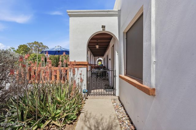 189 S Paseo Sarta Apt D, Green Valley, AZ 85614