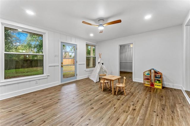 1026 11th Street, Lake Charles, LA 70601