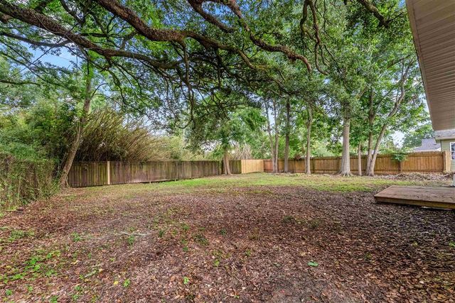 1026 11th Street, Lake Charles, LA 70601