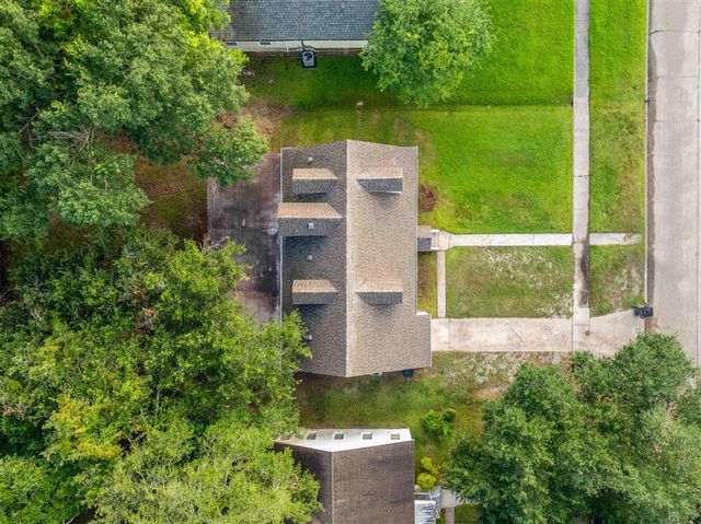1026 11th Street, Lake Charles, LA 70601