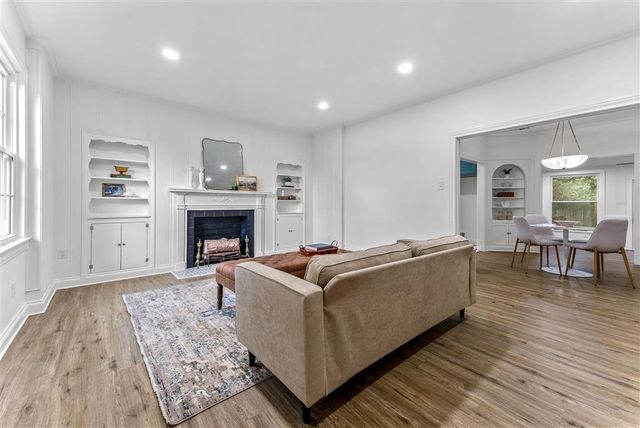 1026 11th Street, Lake Charles, LA 70601