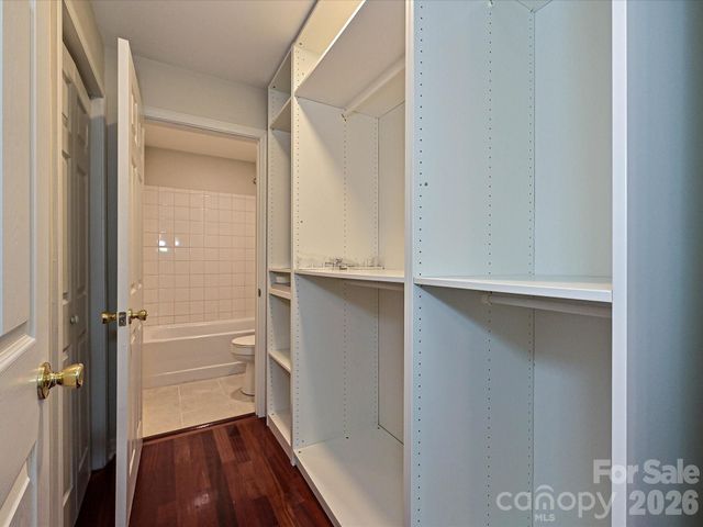 3520 Colony Road C, Charlotte, NC 28211