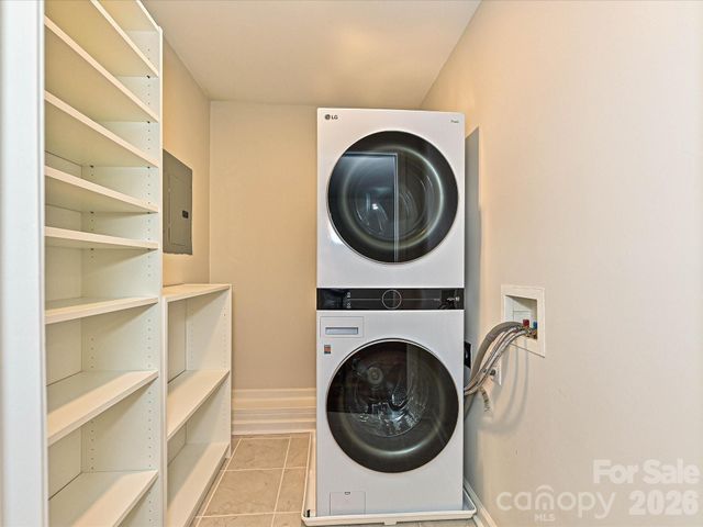 3520 Colony Road C, Charlotte, NC 28211