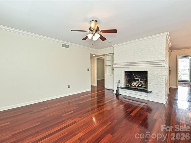 3520 Colony Road C, Charlotte, NC 28211