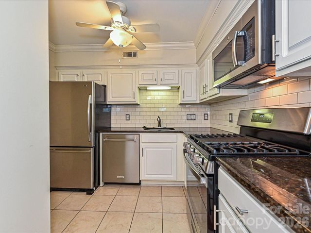 3520 Colony Road C, Charlotte, NC 28211