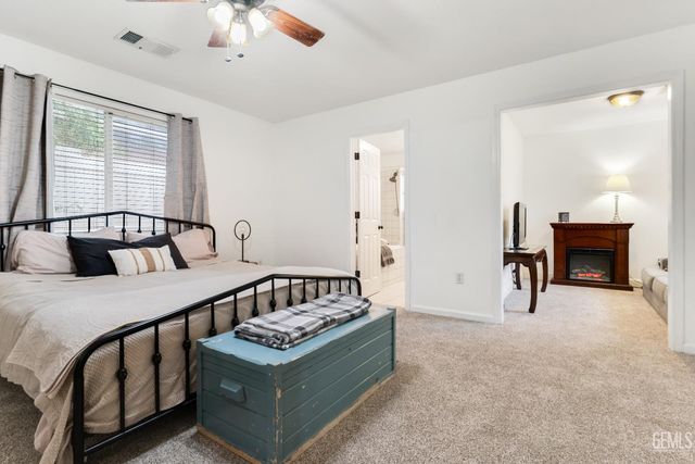 243 Deep Creek Drive, Bakersfield, CA 93308