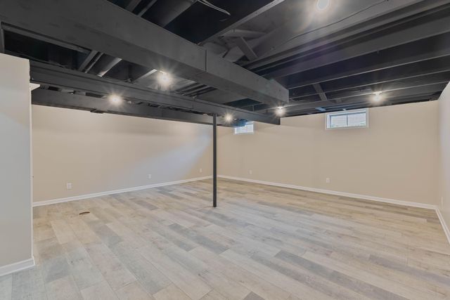 645 ARNOLD Avenue, Council Bluffs, IA 51503