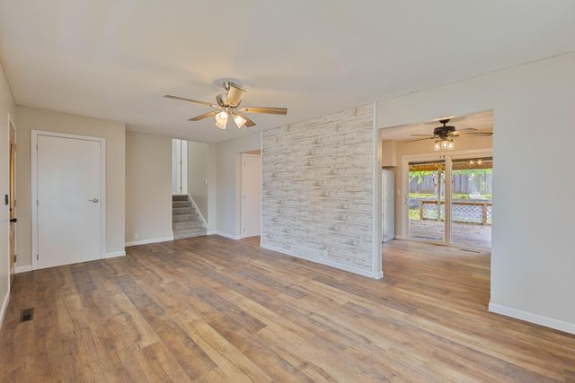 645 ARNOLD Avenue, Council Bluffs, IA 51503