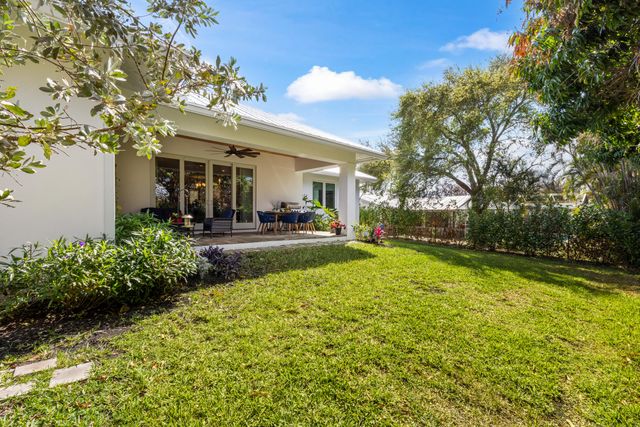 5169 SE Horseshoe Point Road, Stuart, FL 34997