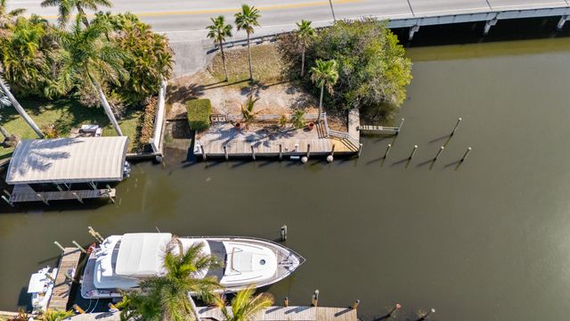 5169 SE Horseshoe Point Road, Stuart, FL 34997