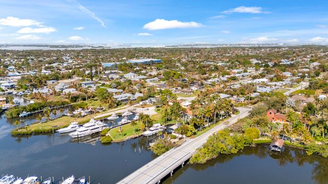 5169 SE Horseshoe Point Road, Stuart, FL 34997